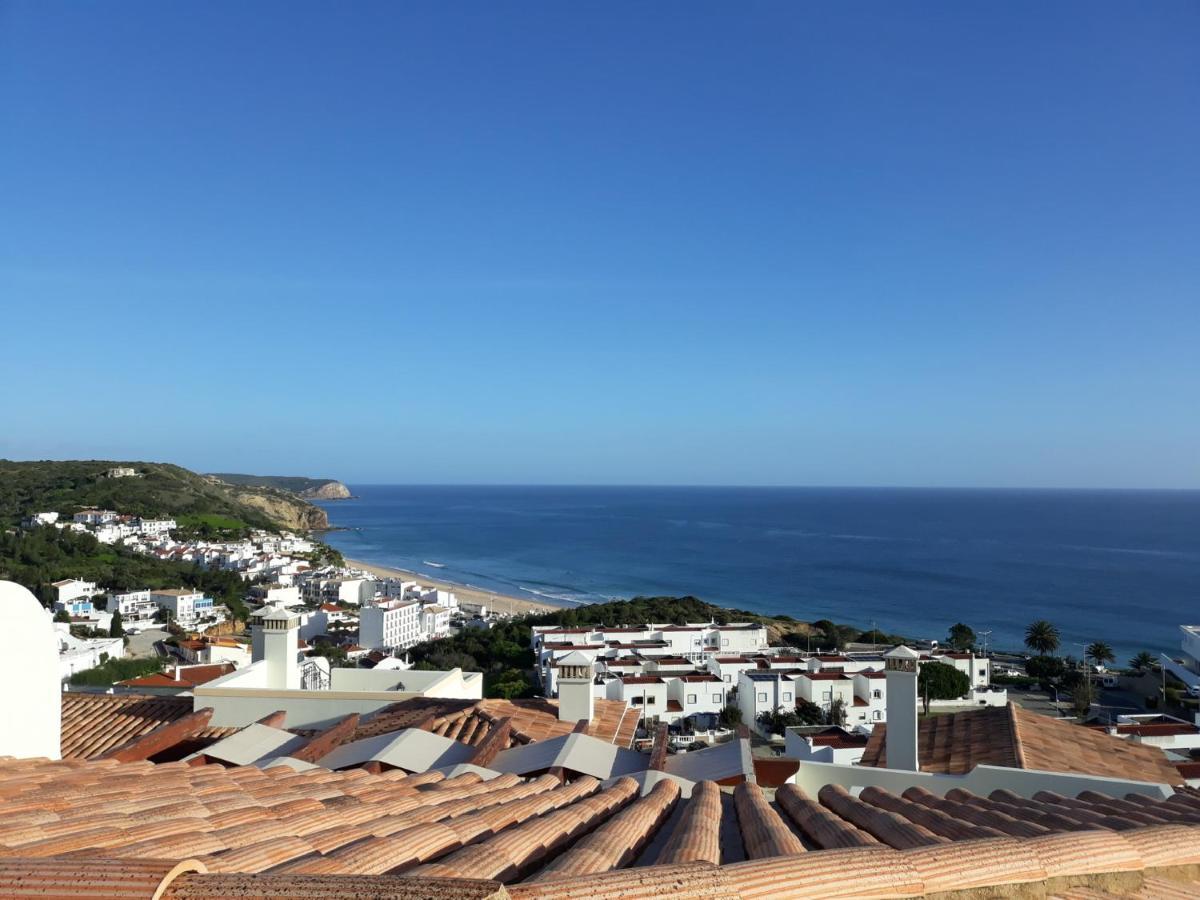 Salema Beach Apartment Екстериор снимка