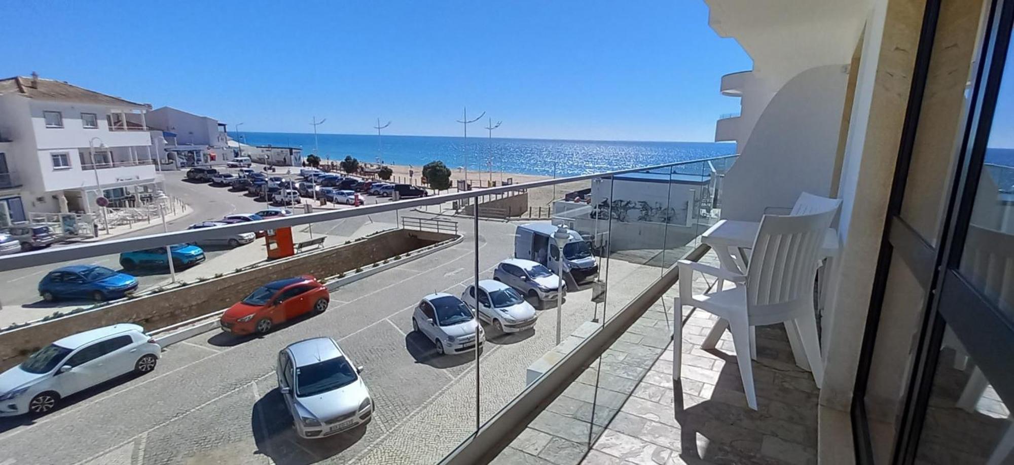 Salema Beach Apartment Екстериор снимка